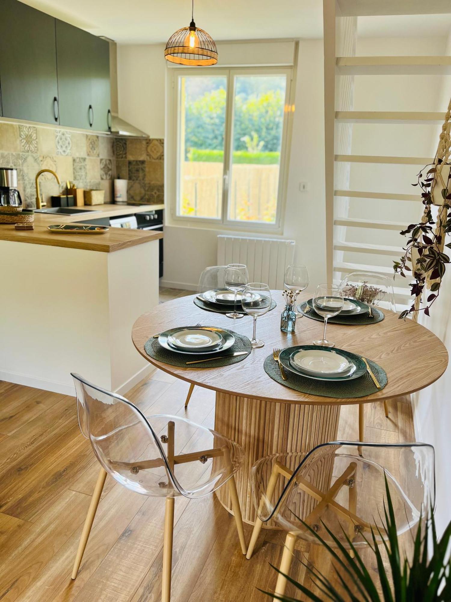 Maison Evasion Voyage Parking Et Jardin By Art De Voyager Этрета Экстерьер фото
